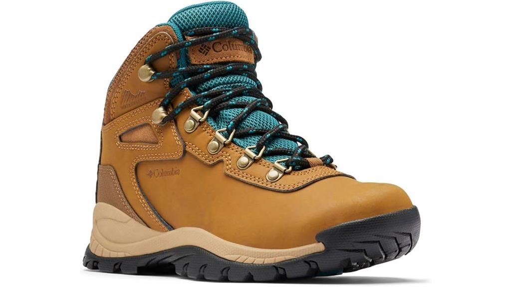 women s columbia hiking boots