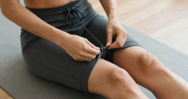 A Better Way To Tie Your Gym Shorts. (Or Any Drawstring) [Video]
